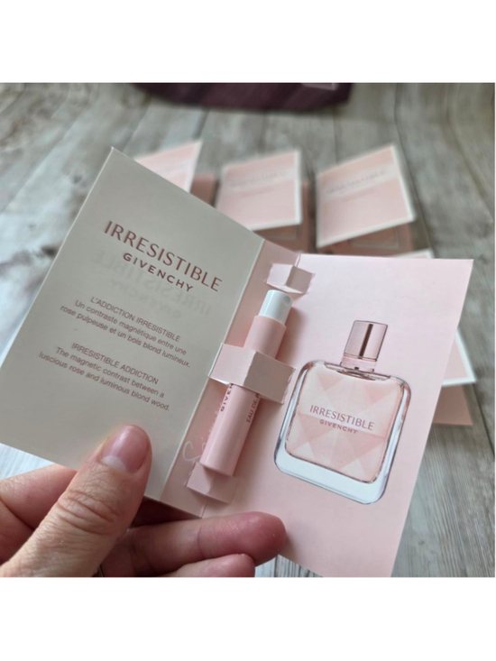 Women\'s Givenchy Irresistible Sample Set